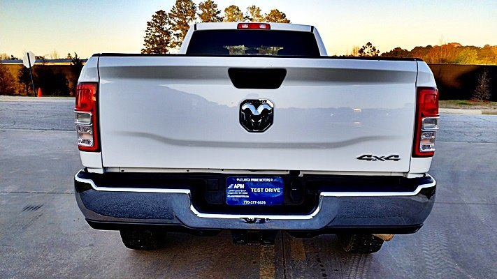 Used 2021 RAM 2500 Tradesman w/ Chrome Appearance Group image 8