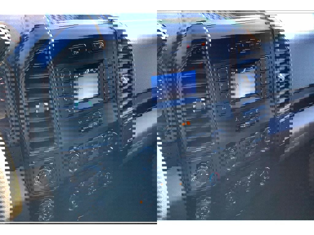 Used 2018 Ford F150 XL w/ Equipment Group 101A Mid image 7