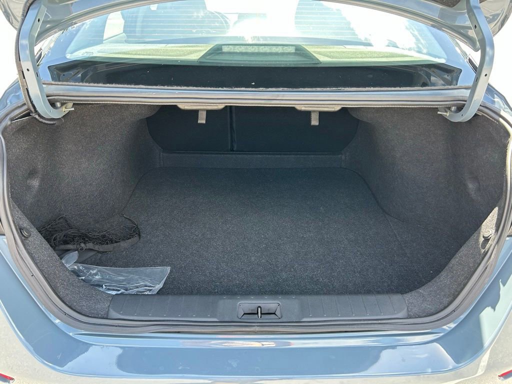 Certified 2024 Nissan Sentra SR w/ Trunk Package FWD image 48
