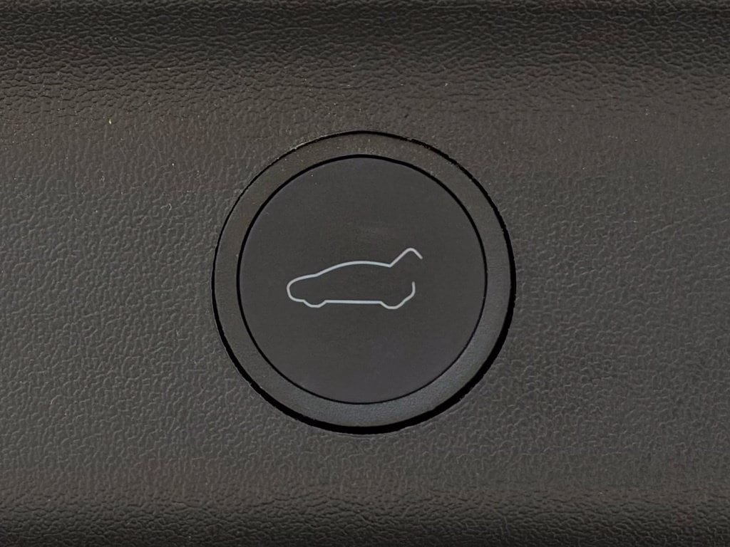 Used 2023 Tesla Model Y Long Range AWD/4WD image 26