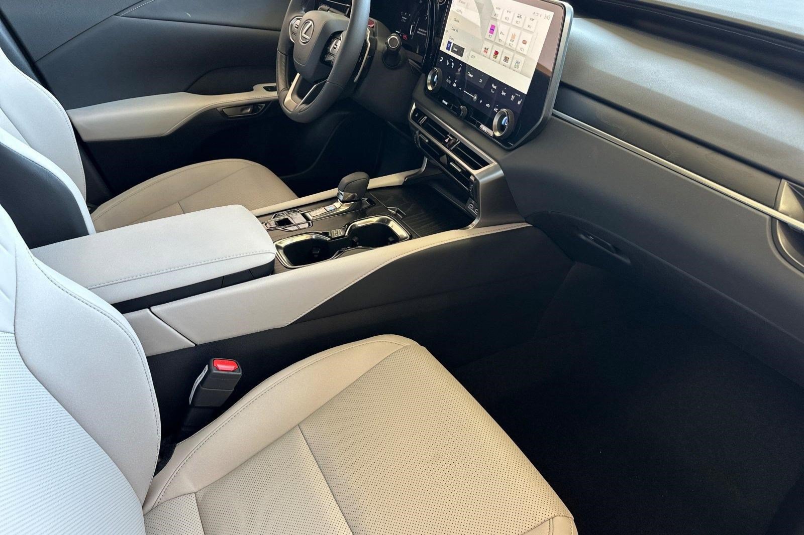 New 2026 Lexus RX 350 Premium AWD/4WD image 29