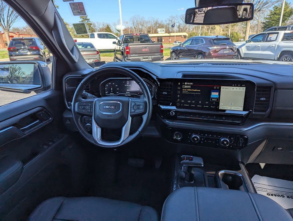 Used 2023 GMC Sierra 1500 SLT w/ SLT Premium Package image 10