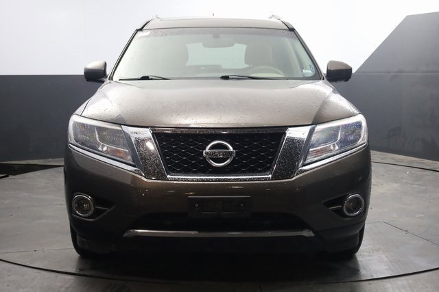 Used 2015 Nissan Pathfinder Platinum w/ Cargo Package image 3