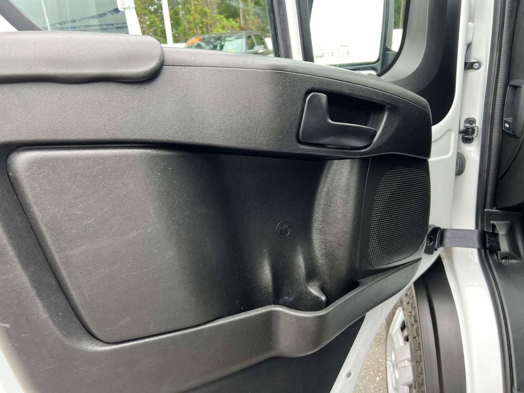 Used 2023 RAM ProMaster 2500 image 17