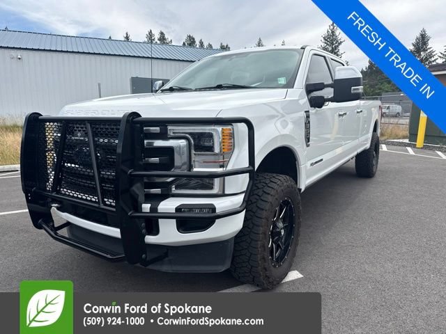 Used 2022 Ford F350 Platinum w/ FX4 Off-Road Package AWD/4WD image 1