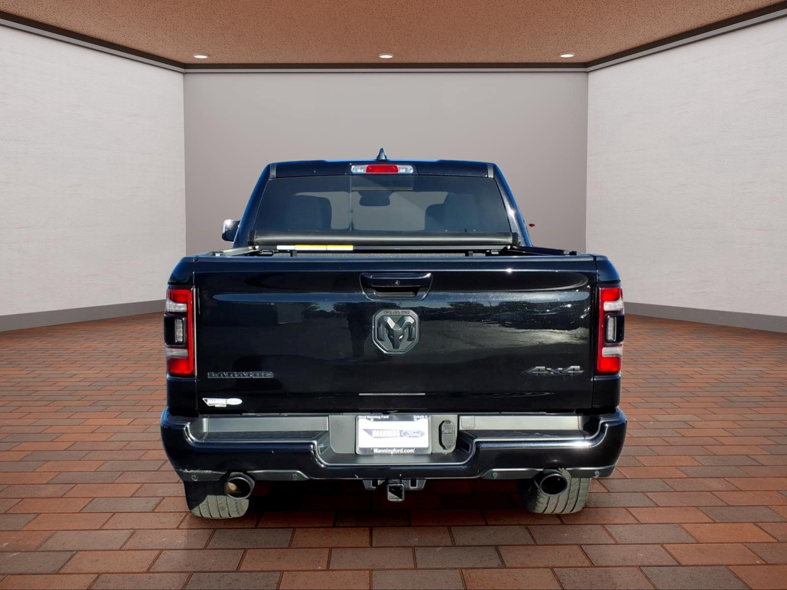 Used 2020 RAM 1500 Laramie AWD/4WD image 6