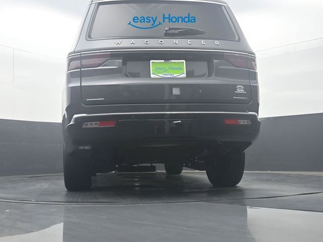 Used 2023 Jeep Wagoneer Series III w/ Preferred Equipment Group AWD/4WD image 31