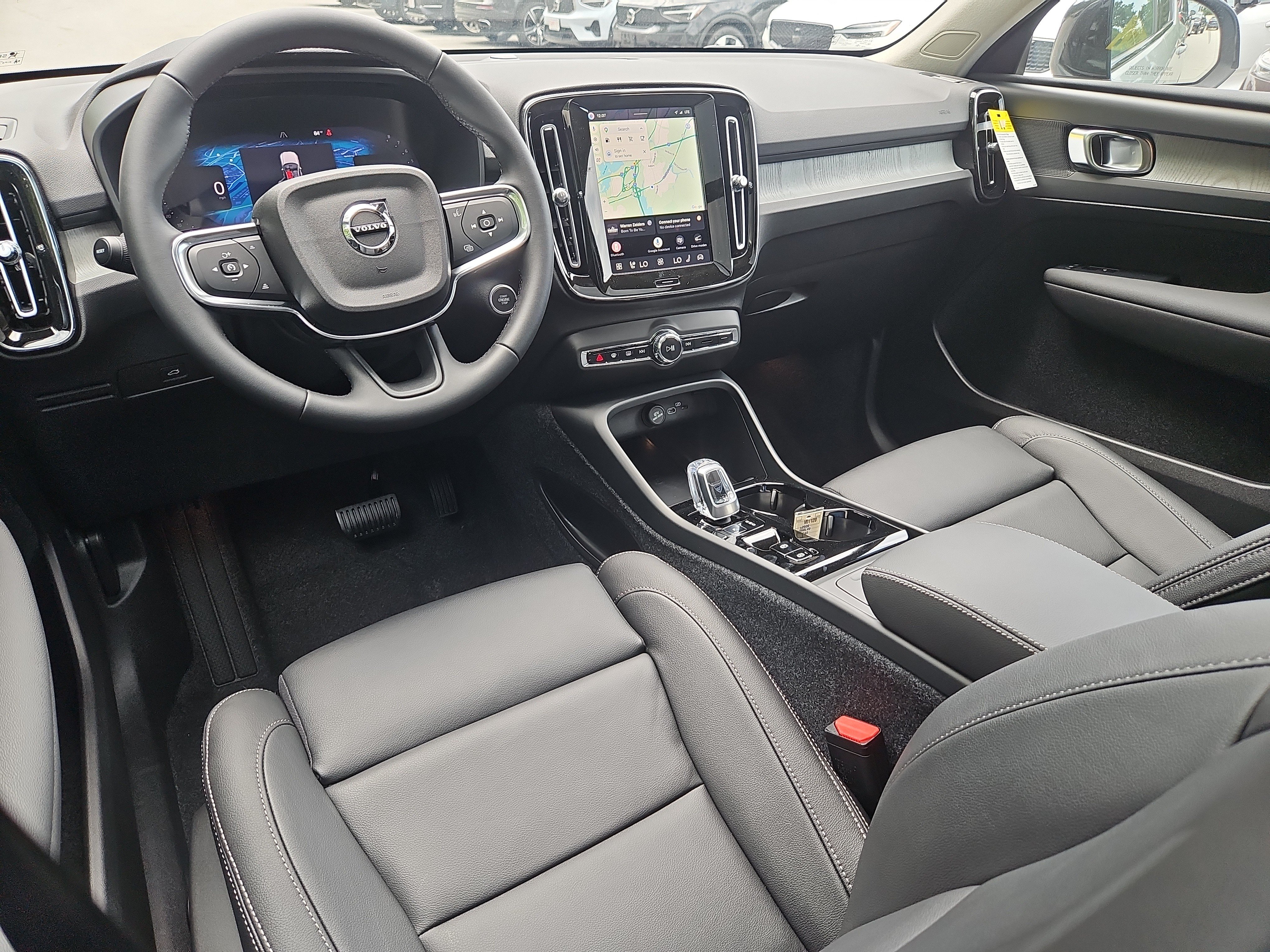 New 2026 Volvo XC40 B5 Plus w/ Protection Package Premier AWD/4WD image 3