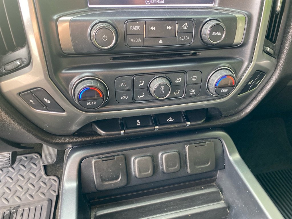 Used 2017 Chevrolet Silverado 1500 LT w/ All Star Edition AWD/4WD image 17