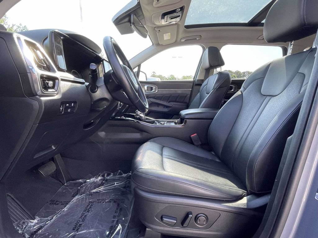 Used 2023 Kia Sorento SX FWD image 20