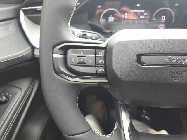 New 2026 Jeep Cherokee Laredo image 13