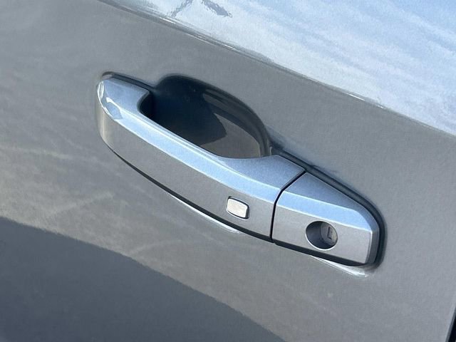 Used 2022 Chevrolet Silverado 1500 LT image 14