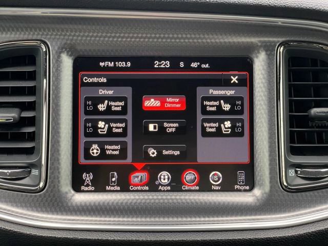 Used 2016 Dodge Challenger SRT Hellcat image 38