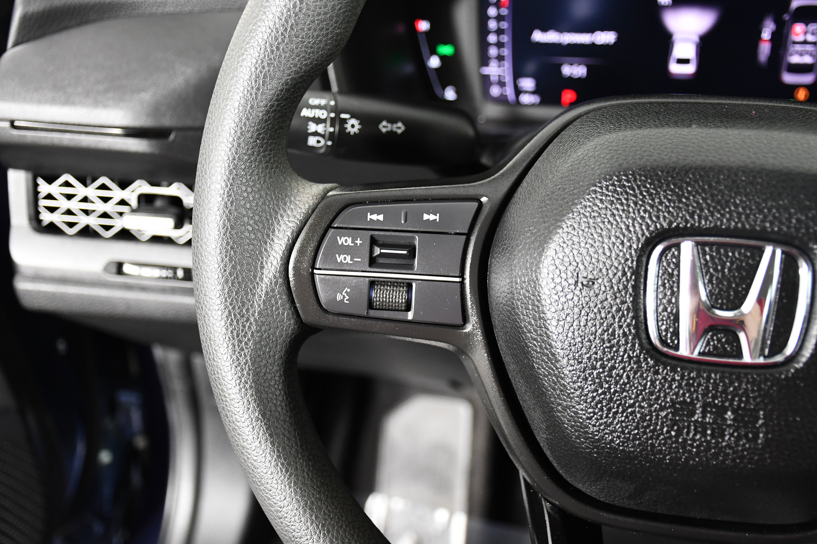 Certified 2025 Honda Accord SE image 14
