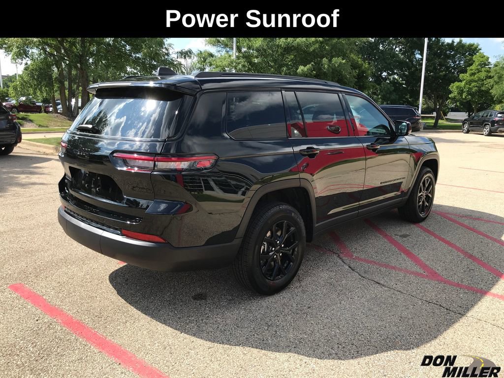 New 2025 Jeep Grand Cherokee L Altitude image 5