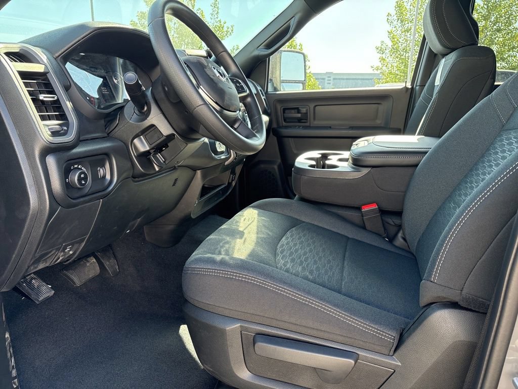 New 2026 RAM 3500 Tradesman AWD/4WD image 9