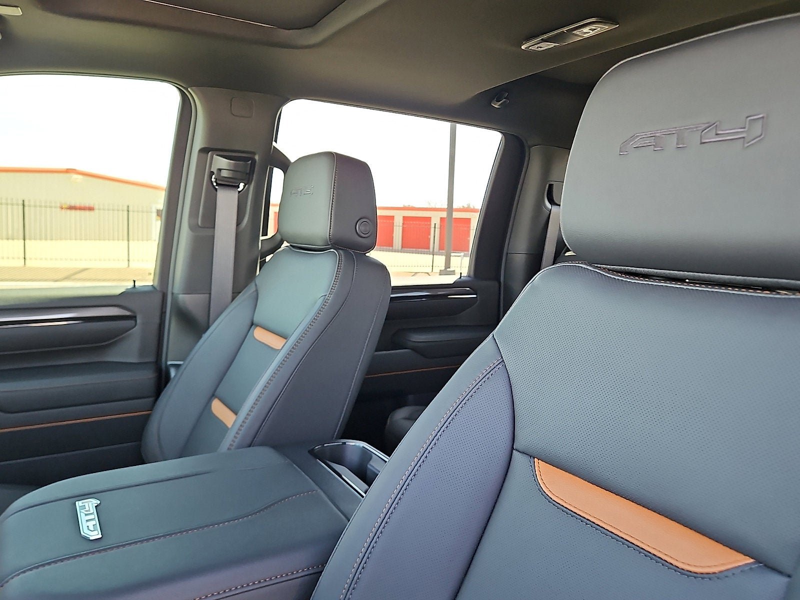 New 2026 GMC Sierra 2500 AT4 w/ AT4 Premium Plus Package AWD/4WD image 11