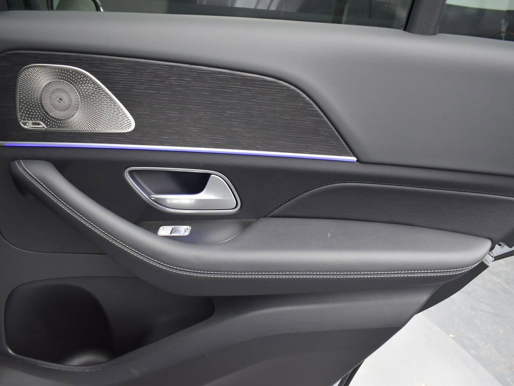 Used 2024 Mercedes-Benz GLE 450e 4MATIC image 29