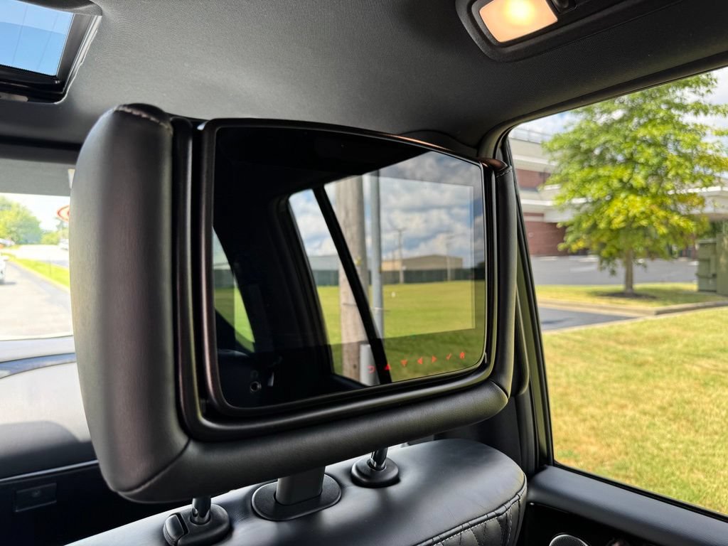 Used 2023 INFINITI QX80 Sensory w/ Cargo Package AWD/4WD image 18