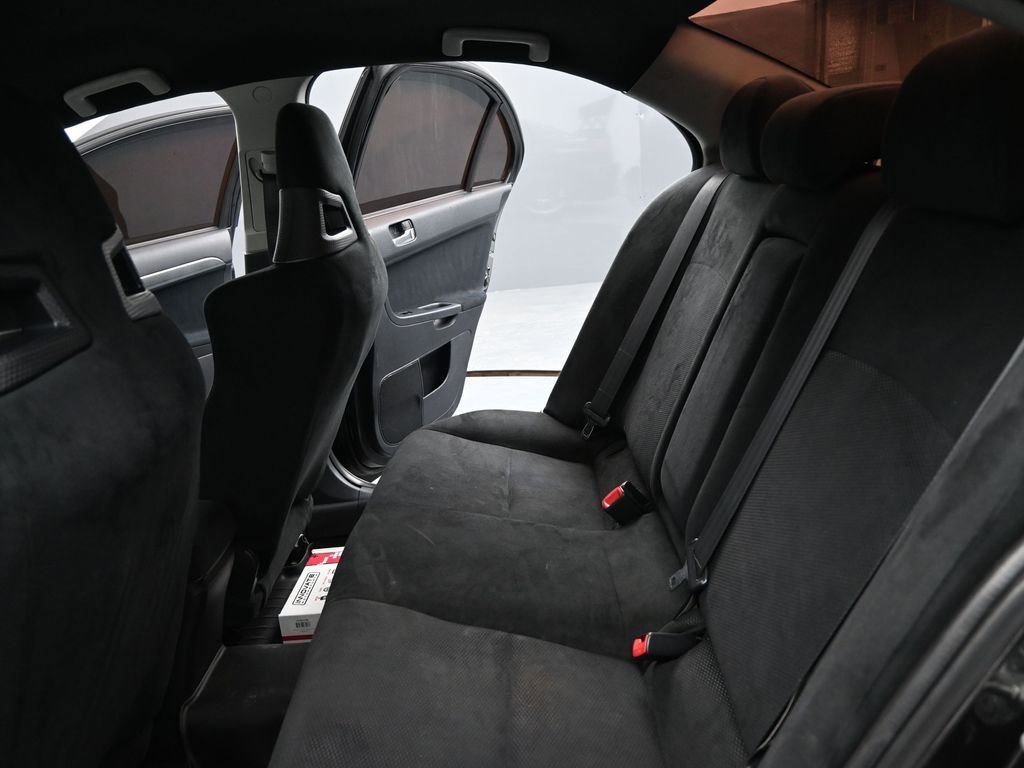 Used 2008 Mitsubishi Lancer Evolution GSR image 15
