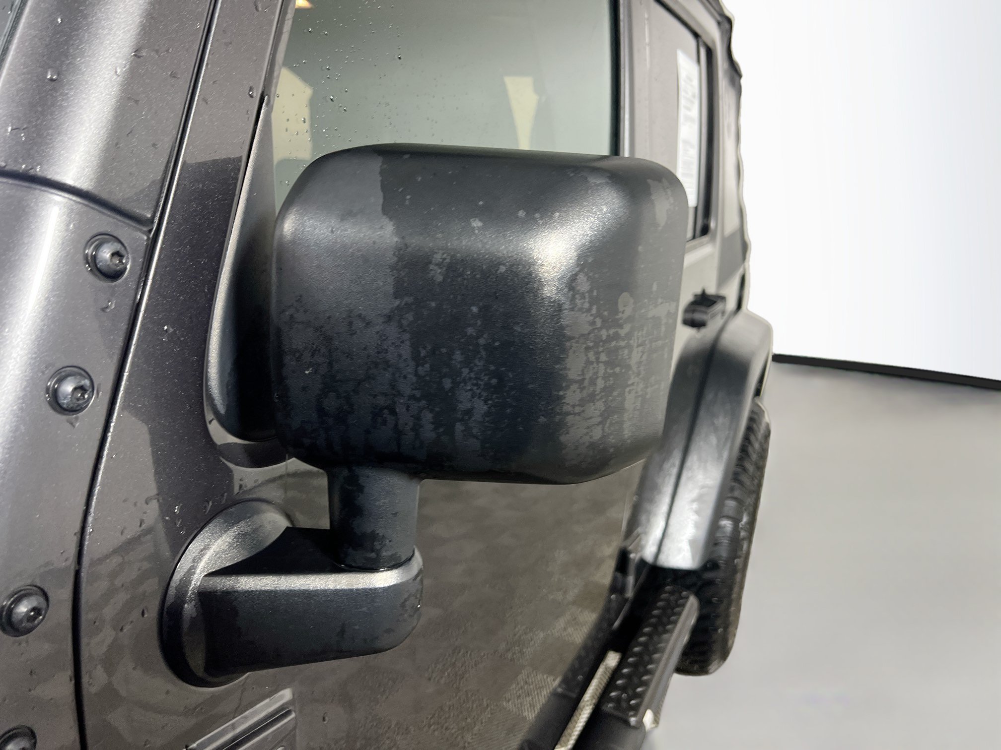 Used 2018 Jeep Wrangler Unlimited Sport w/ Connectivity Group AWD/4WD image 13