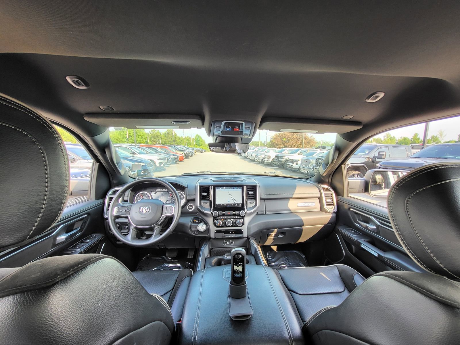 Used 2024 RAM 1500 Laramie image 14