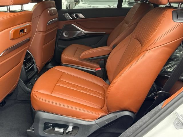 New 2027 BMW X7 M60i AWD/4WD image 27
