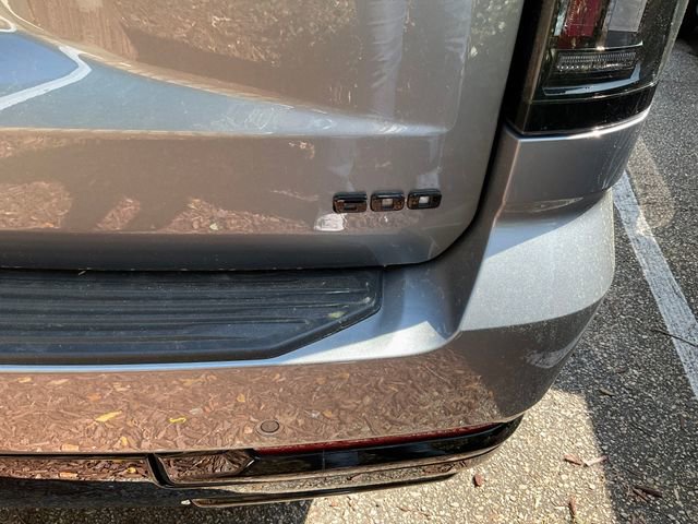 Used 2026 Cadillac Escalade ESV Sport w/ LPO, ONYX Package image 7