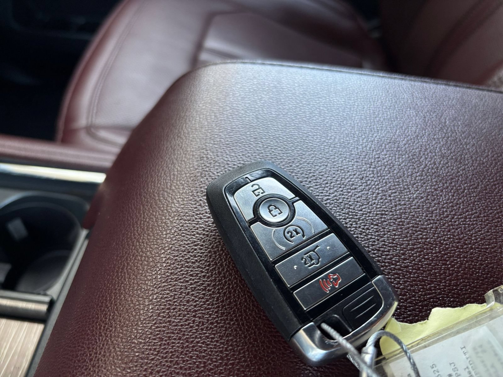Used 2024 Ford Expedition Limited AWD/4WD image 27
