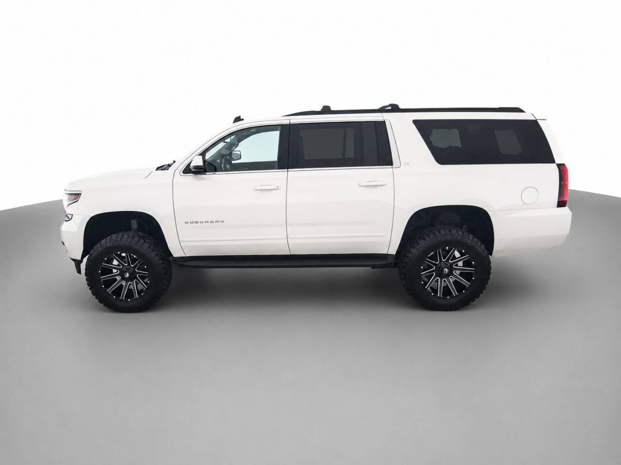 Used 2015 Chevrolet Suburban LT AWD/4WD image 8