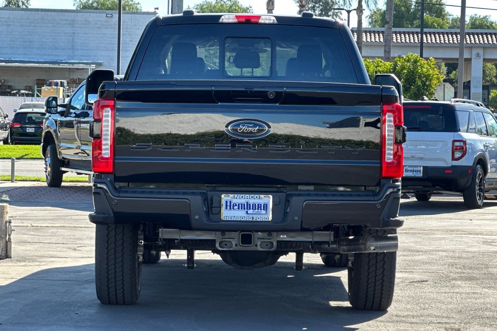 New 2026 Ford F250 Lariat w/ Black Appearance Package image 5