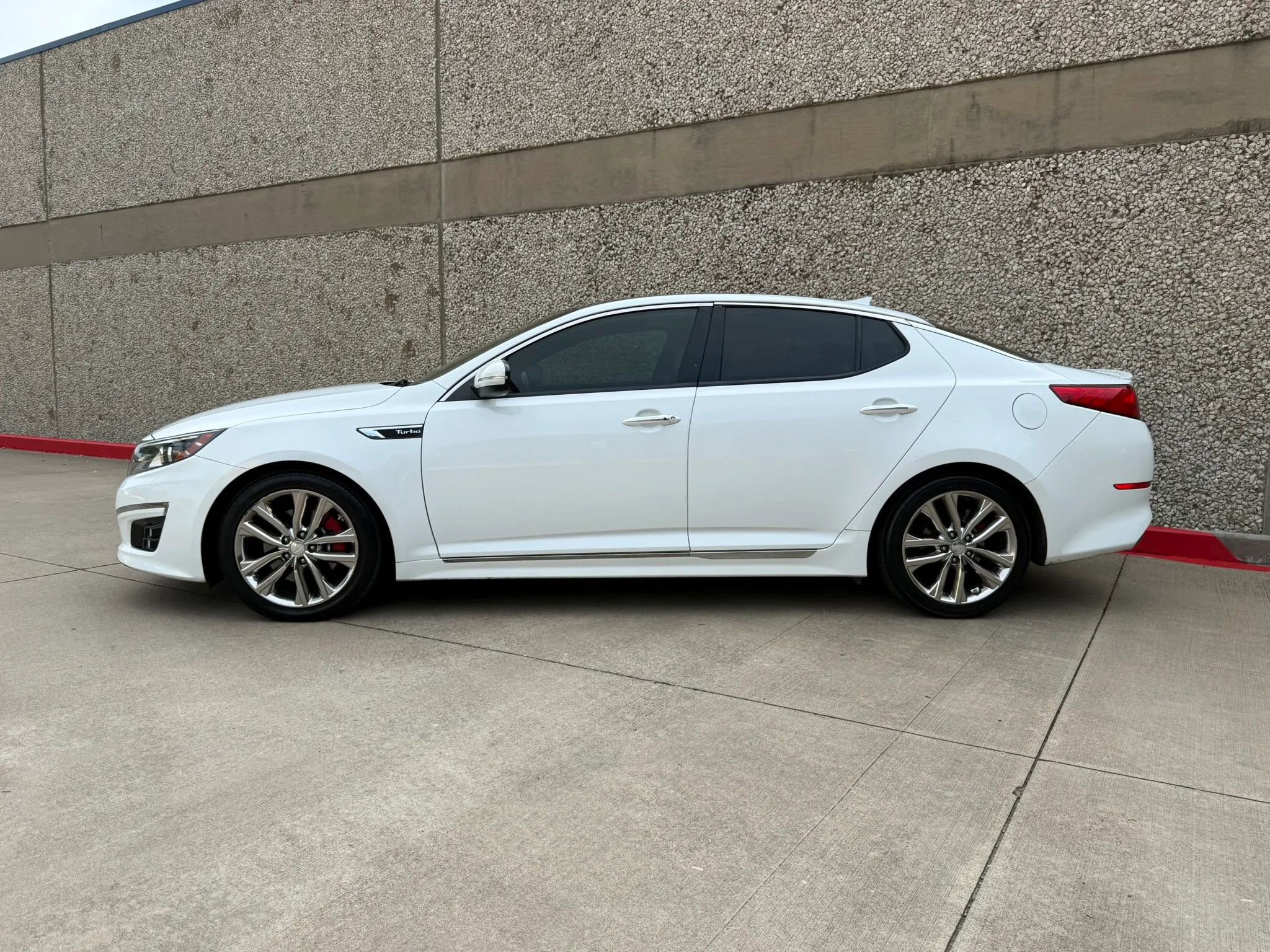 Used 2015 Kia Optima SX FWD image 3