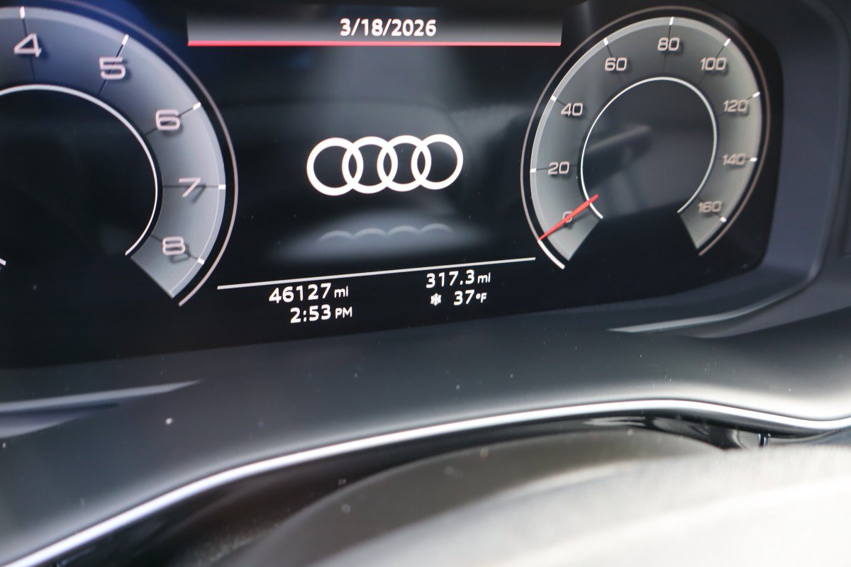 Used 2023 Audi Q8 Premium Plus w/ Premium Plus Package image 9