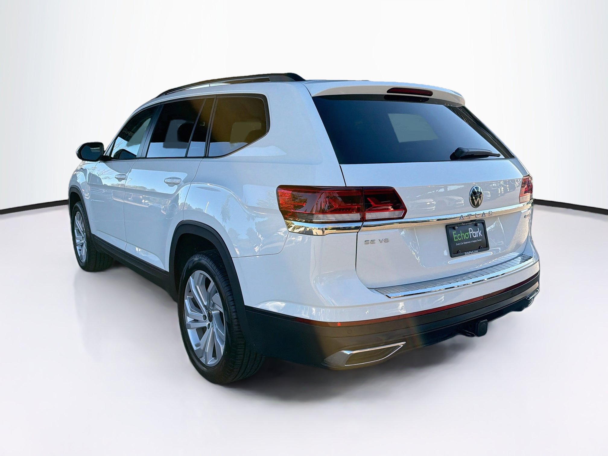 Used 2023 Volkswagen Atlas SE AWD/4WD image 5