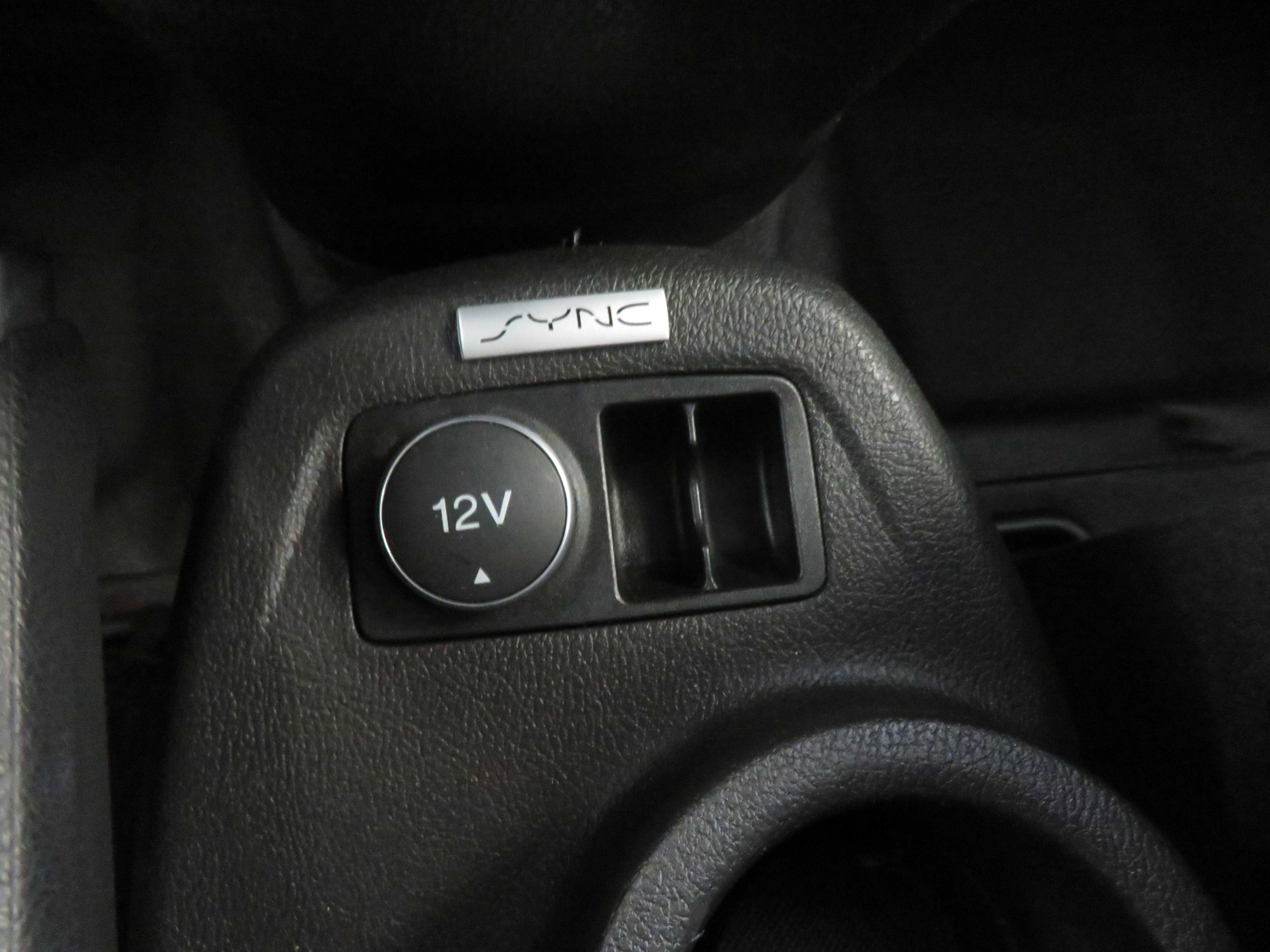 Used 2016 Ford Transit Connect XL image 41