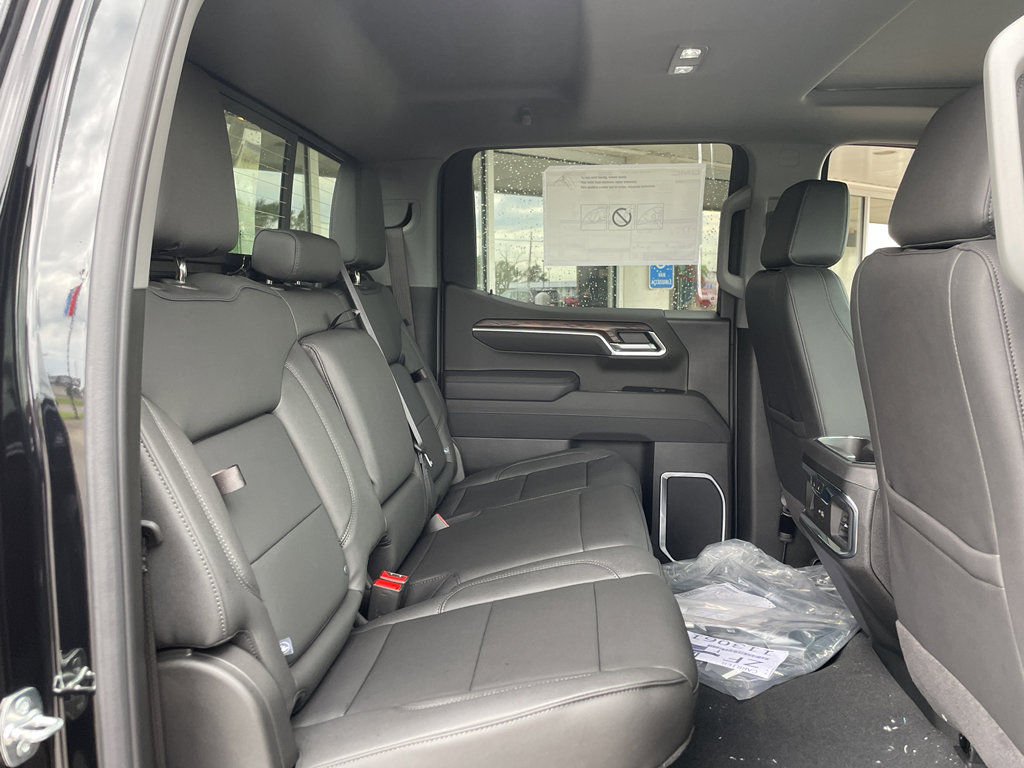 New 2026 GMC Sierra 1500 SLT w/ SLT Premium Package image 26