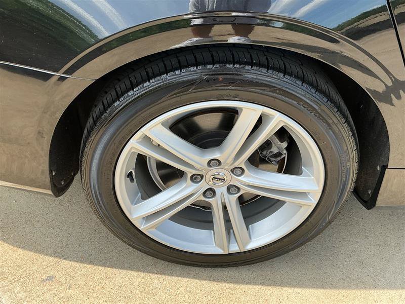 Used 2018 Volvo S90 T5 Momentum w/ Momentum Plus Package FWD image 22