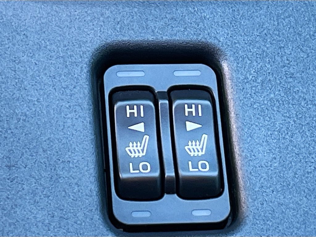 Used 2025 Toyota GR86 Premium w/ ALL Weather Mat Package (TMS) RWD image 19