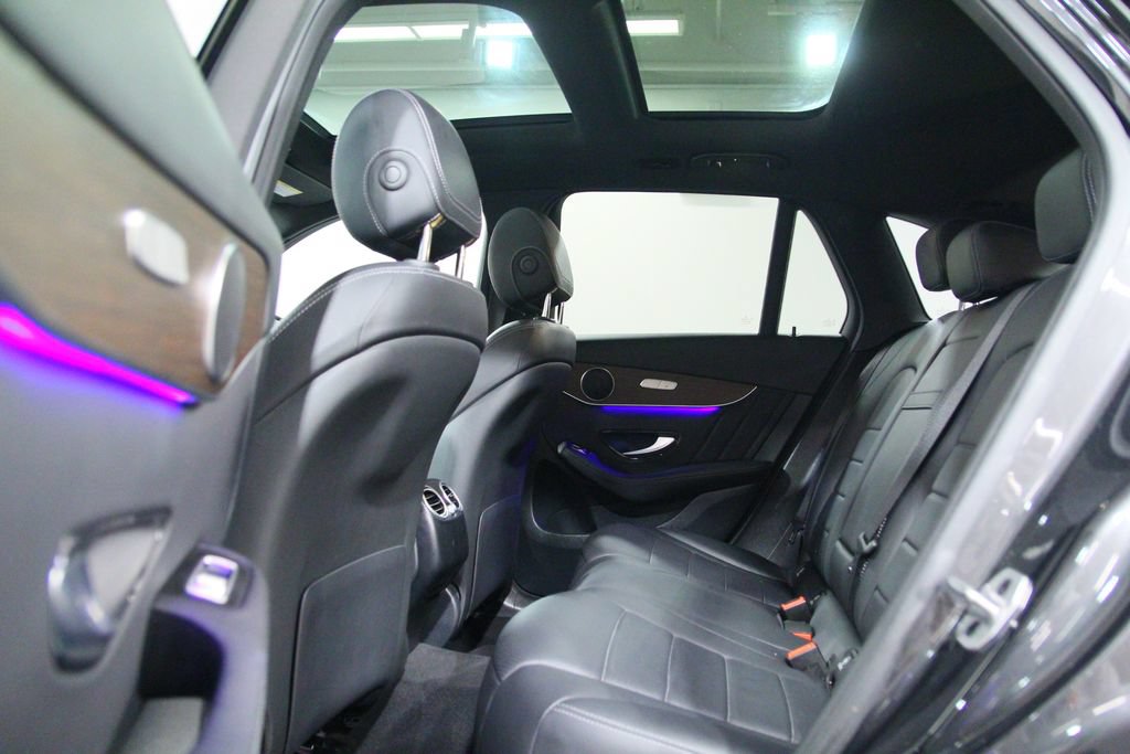 Used 2022 Mercedes-Benz GLC 300 4MATIC image 29