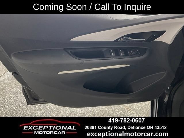 Used 2017 Chevrolet Bolt LT FWD image 34