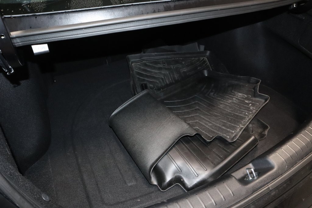 Used 2022 Kia Forte GT w/ GT Technology Package image 16