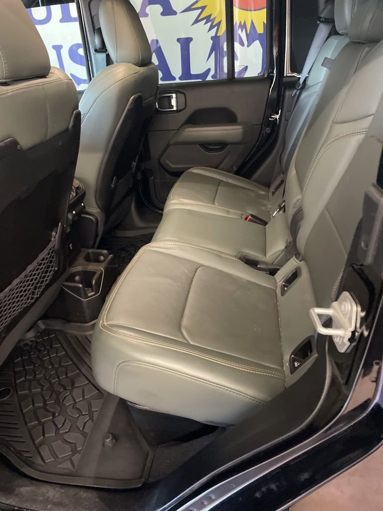 Used 2024 Jeep Gladiator Mojave image 14