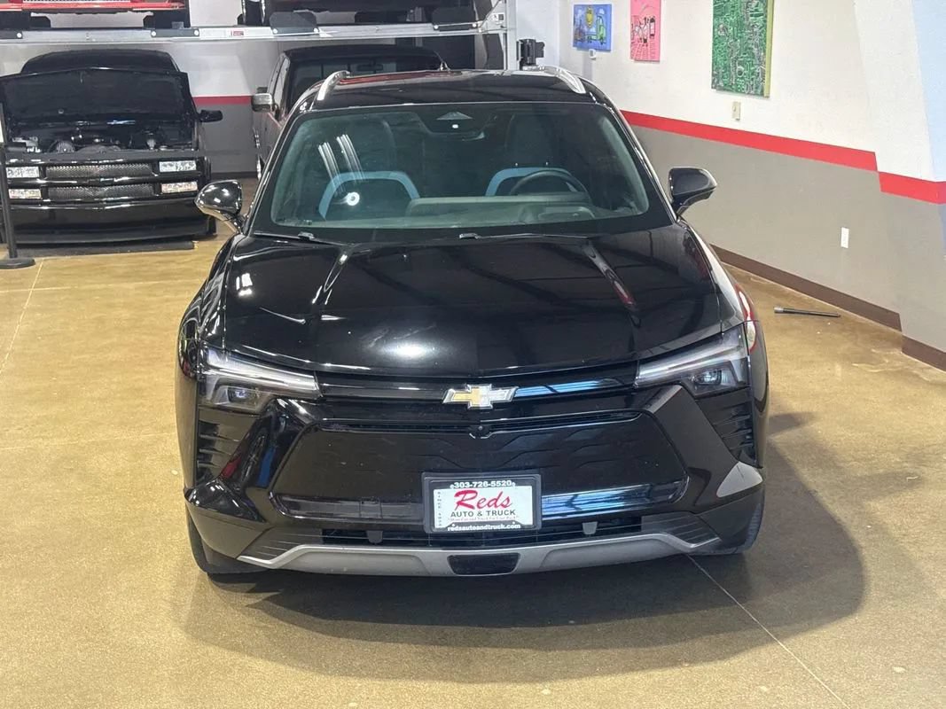 Used 2024 Chevrolet Blazer EV LT AWD/4WD image 7