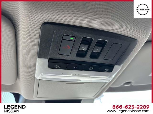 Used 2023 Nissan Rogue SL image 30