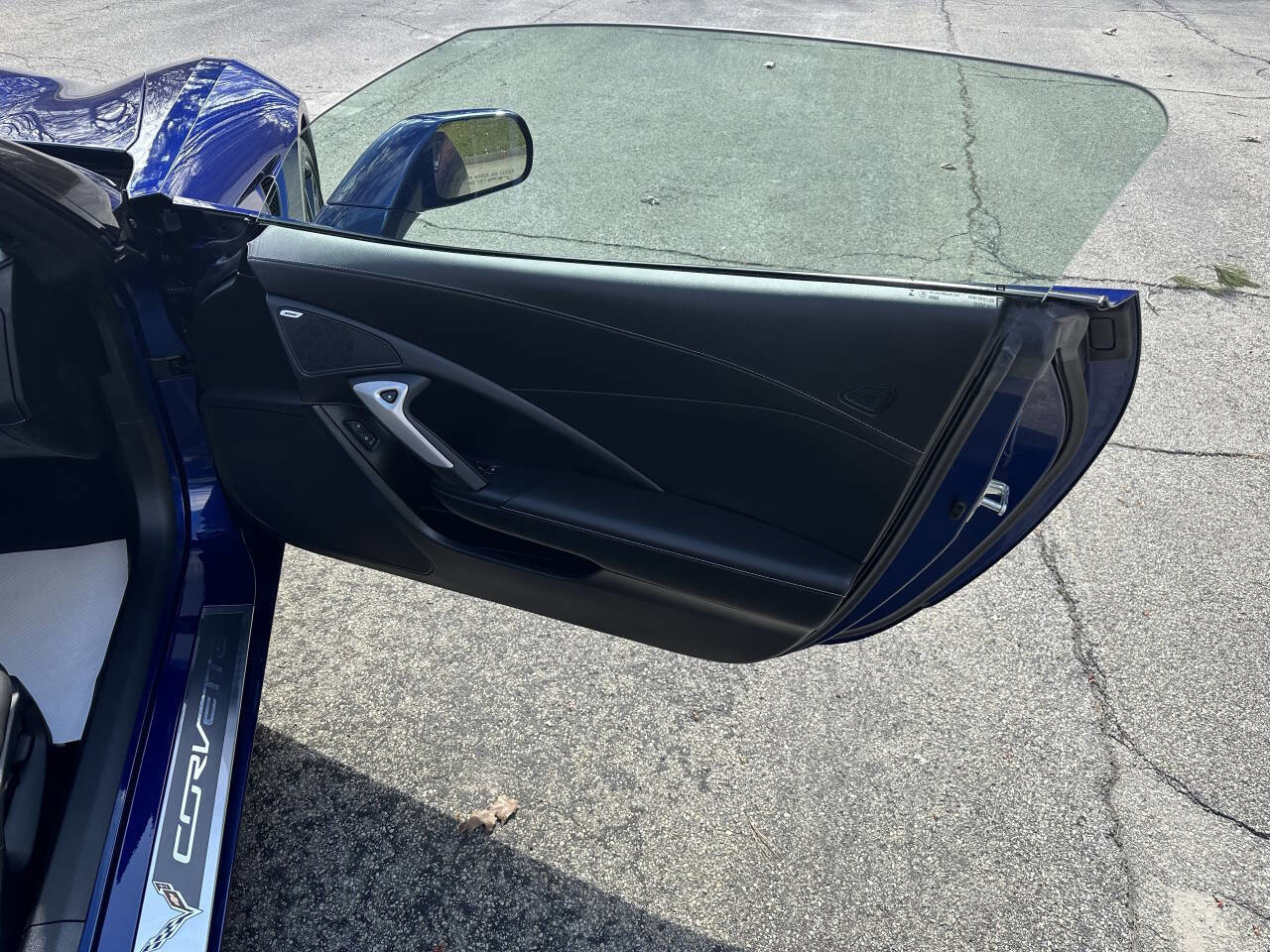 Used 2017 Chevrolet Corvette Stingray Convertible w/ 1LT RWD image 13