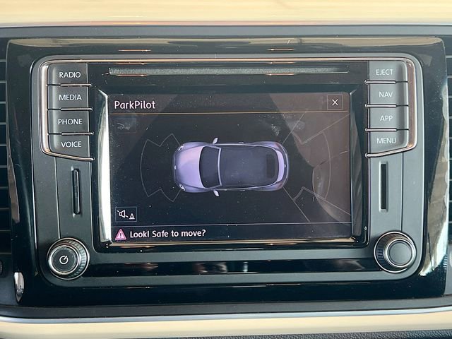 Used 2019 Volkswagen Beetle 2.0T Final Edition SEL image 21