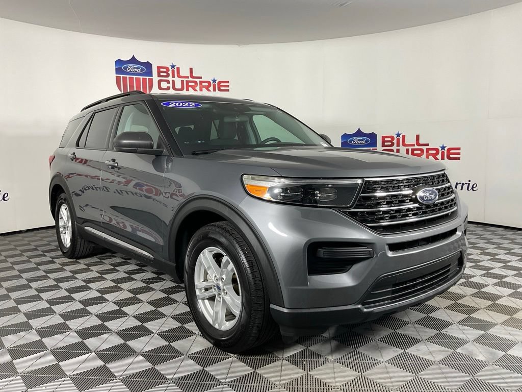 Certified 2022 Ford Explorer XLT RWD image 1