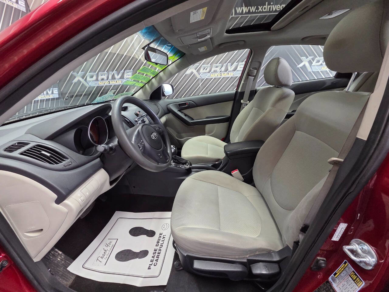 Used 2012 Kia Forte EX w/ Tech Pkg image 16