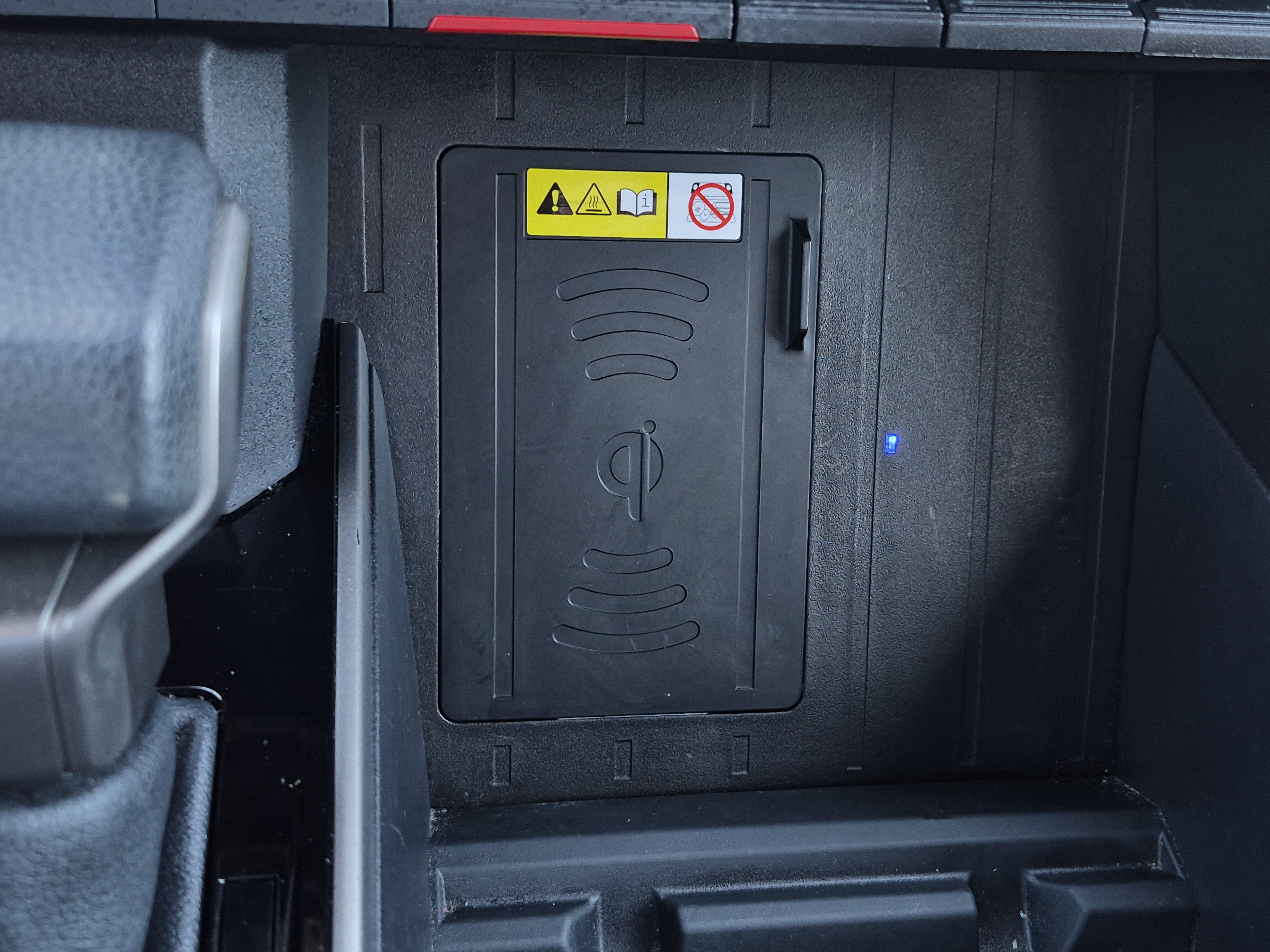 Used 2025 Toyota Tundra SR5 AWD/4WD image 27