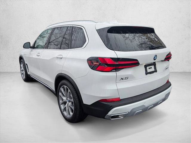 New 2026 BMW X5 xDrive50e image 8